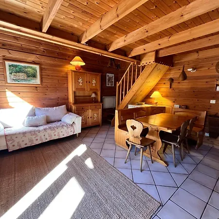 Chalet Paisible Avec Cheminée Et Animaux Acceptés Près Des Pistes - Fr-1-624-176 Sixt