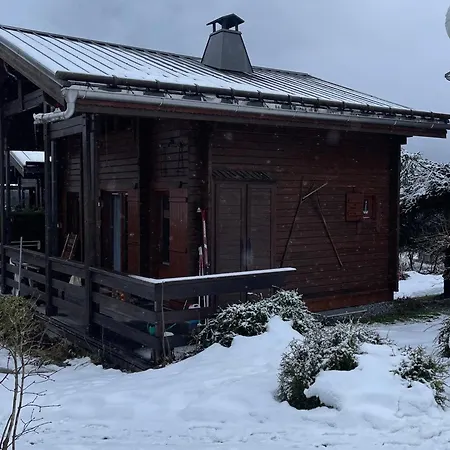 Chalet Paisible Avec Cheminée Et Animaux Acceptés Près Des Pistes - Fr-1-624-176 *